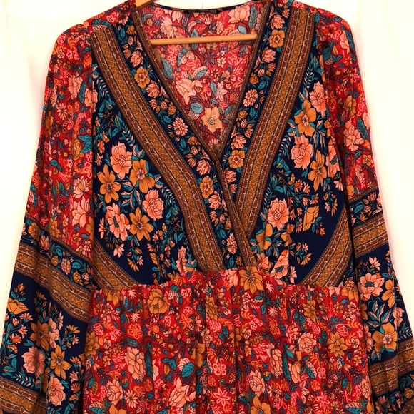 BLOOMCHIC Floral Bohemian Maxi Dress 
Size 14-16 - Picture 4 of 11